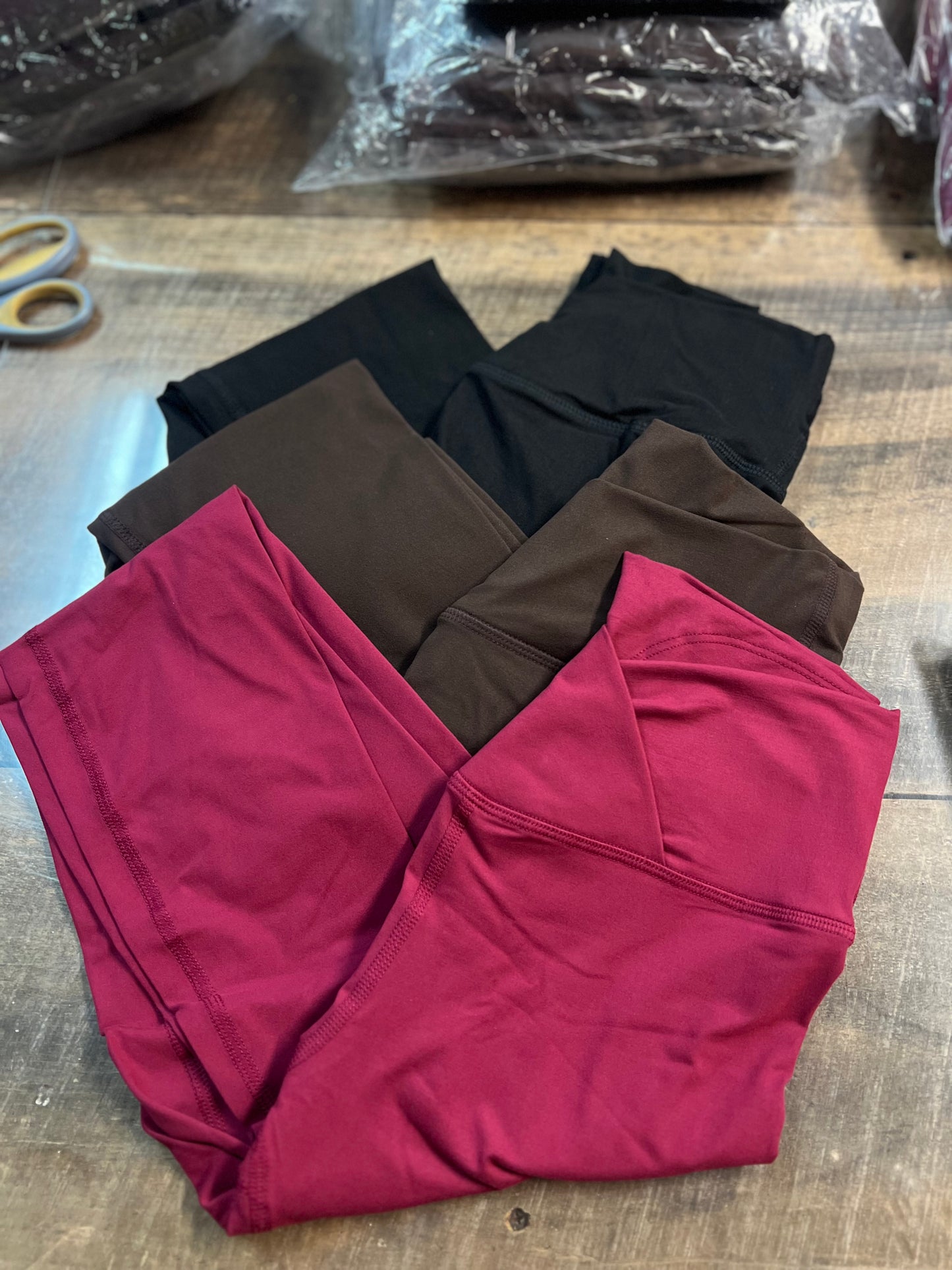 V Waist Leggings, Pomegranate