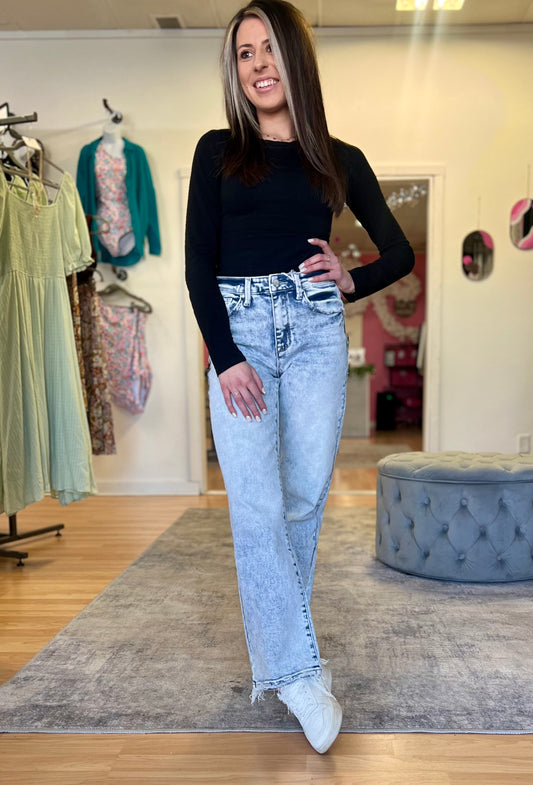 Saylor High Rise Straight Leg, Acid Wash