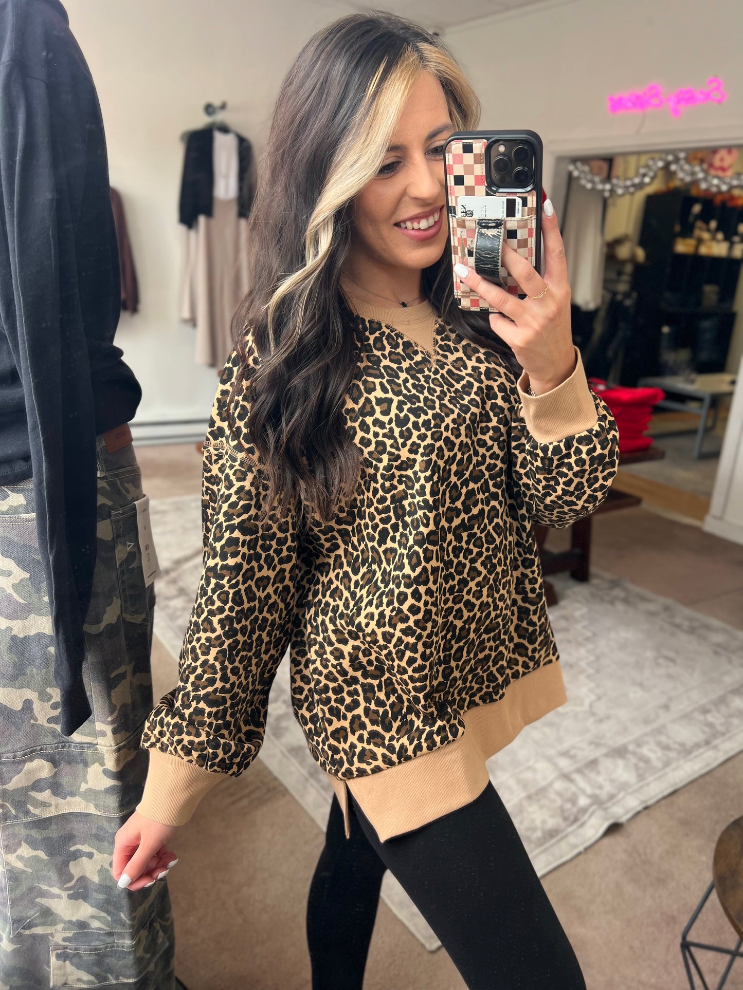 Leopard Pullover