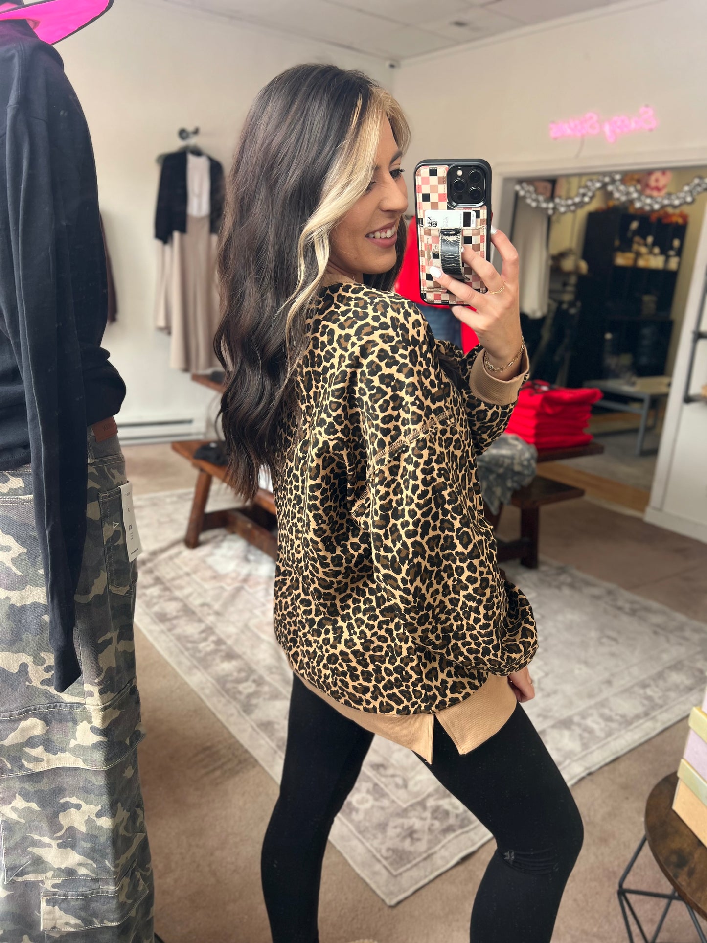 Leopard Pullover