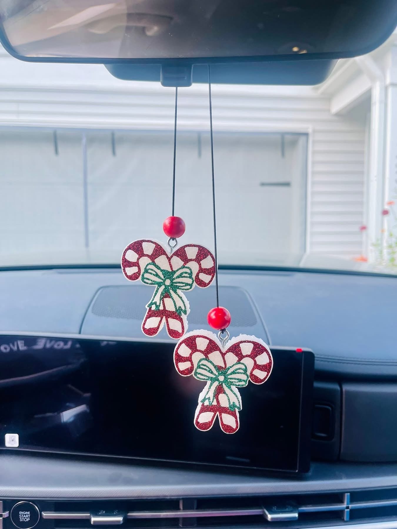 Dangle Candy Cane Freshie