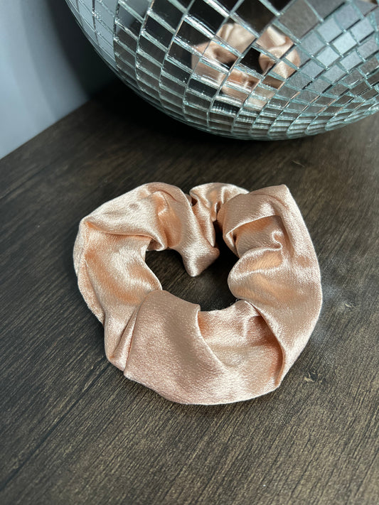 Satin Scrunchie, Champagne