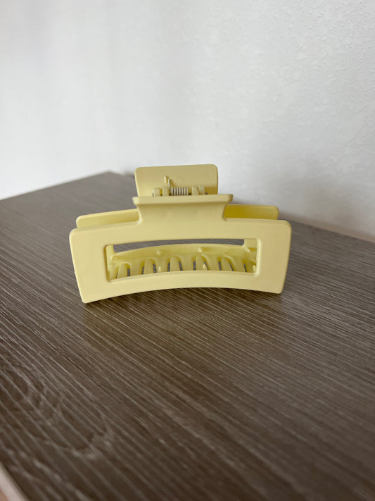 Effortless Hair Clip, Yellow