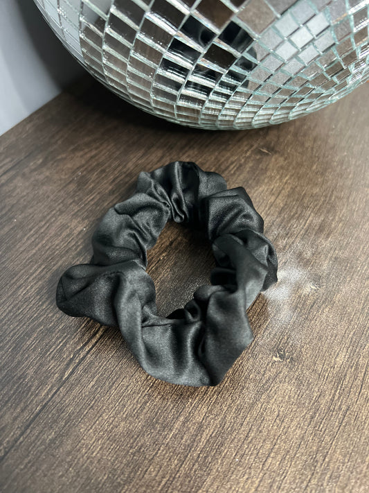 Satin Scrunchie, Black