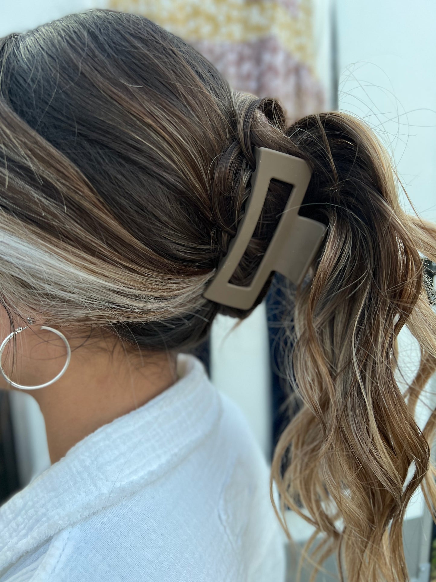 Effortless Hair Clip, Brown