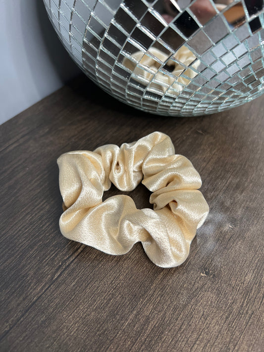 Satin Scrunchie, Ivory