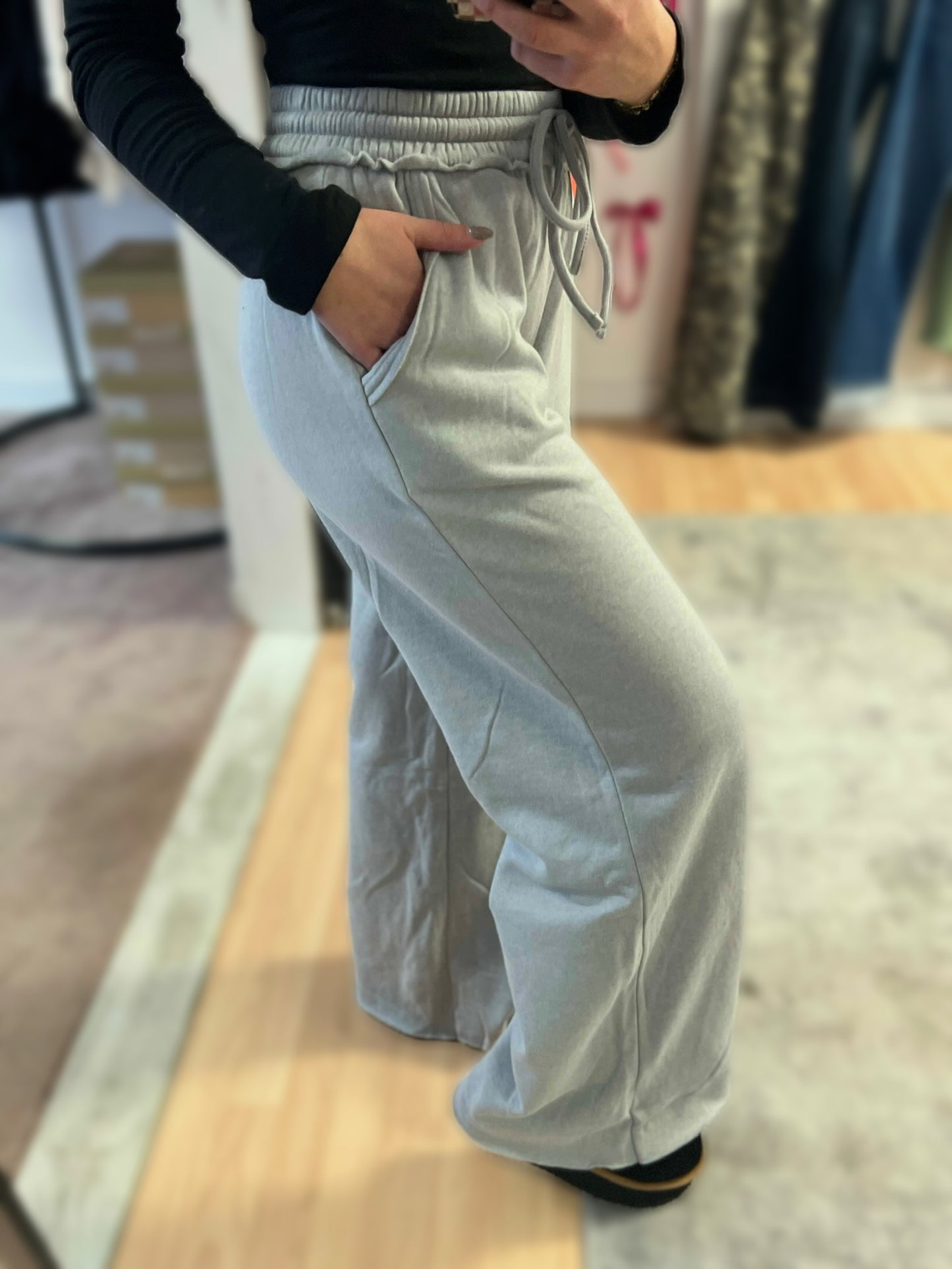 *DOORBUSTER* Fleece Wide Leg Sweatpants, Grey
