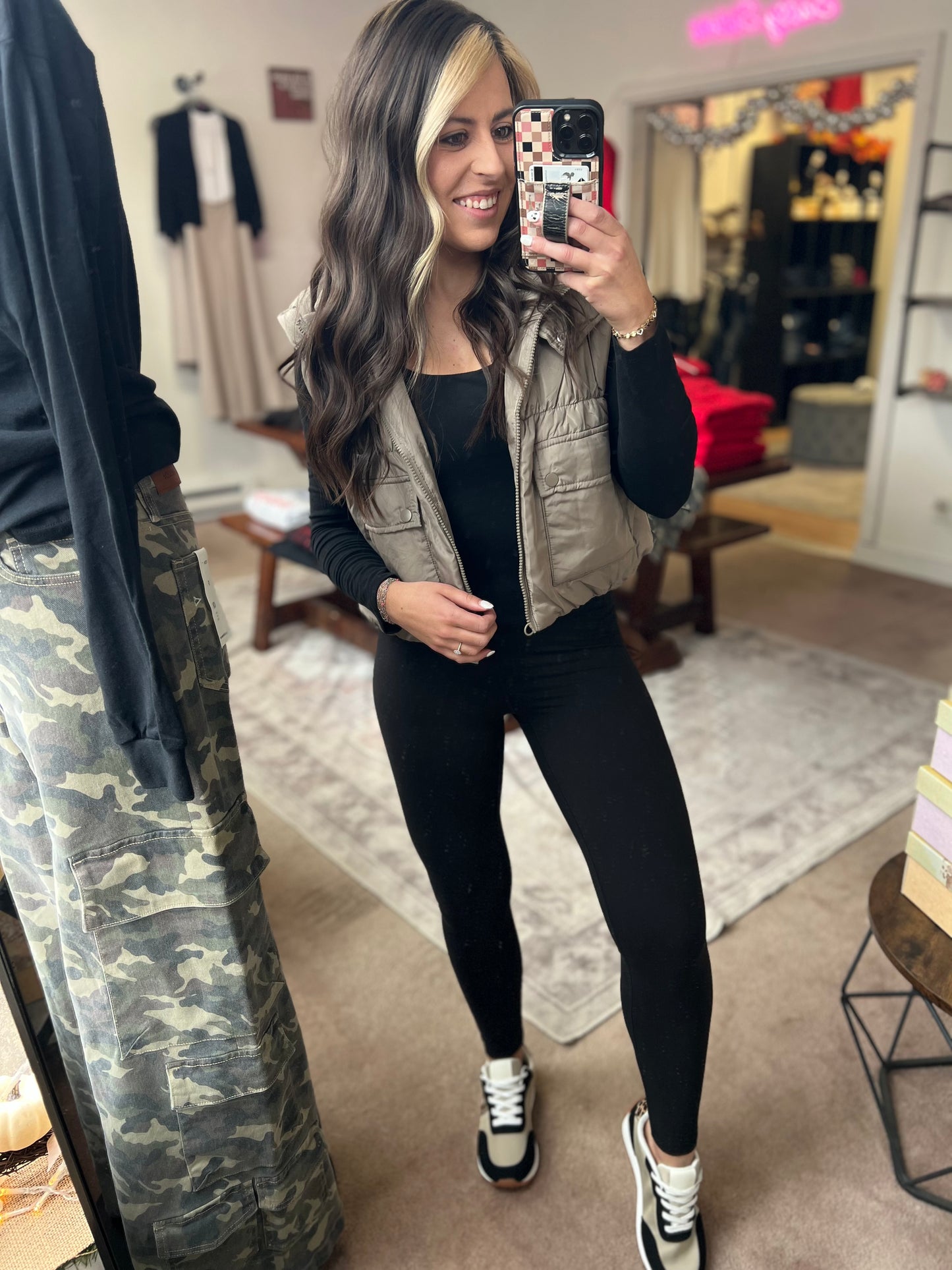 V Waist Leggings, Black