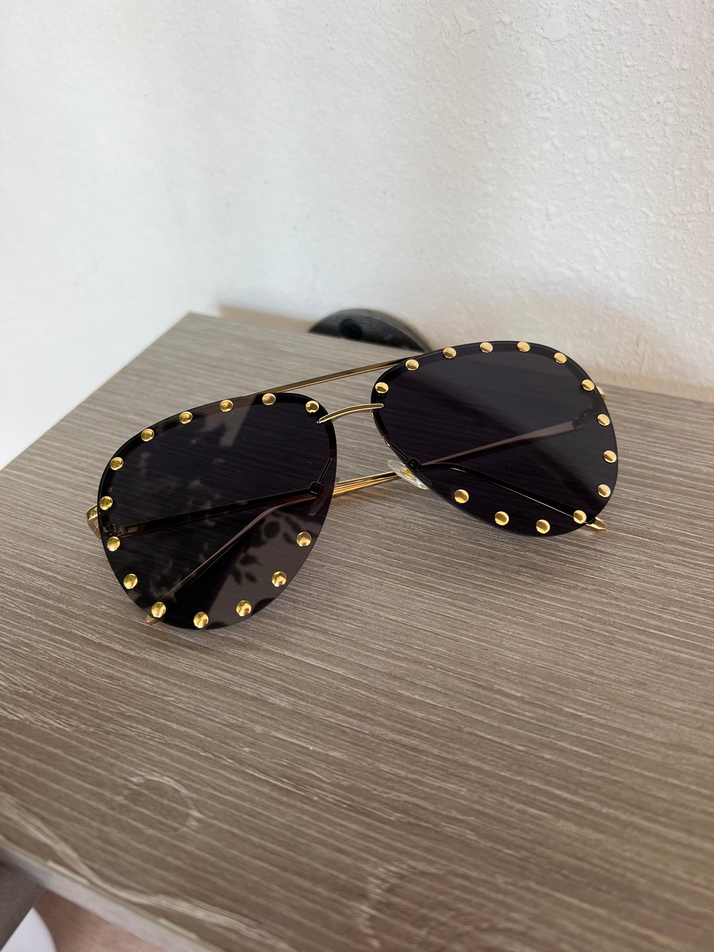 Hollywood Sunglasses, Black/Gold