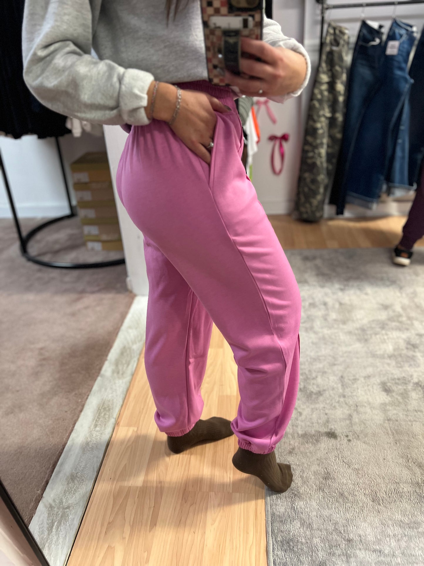 *DOORBUSTER* Scuba Joggers, Pink