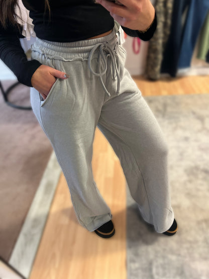 *DOORBUSTER* Fleece Wide Leg Sweatpants, Grey