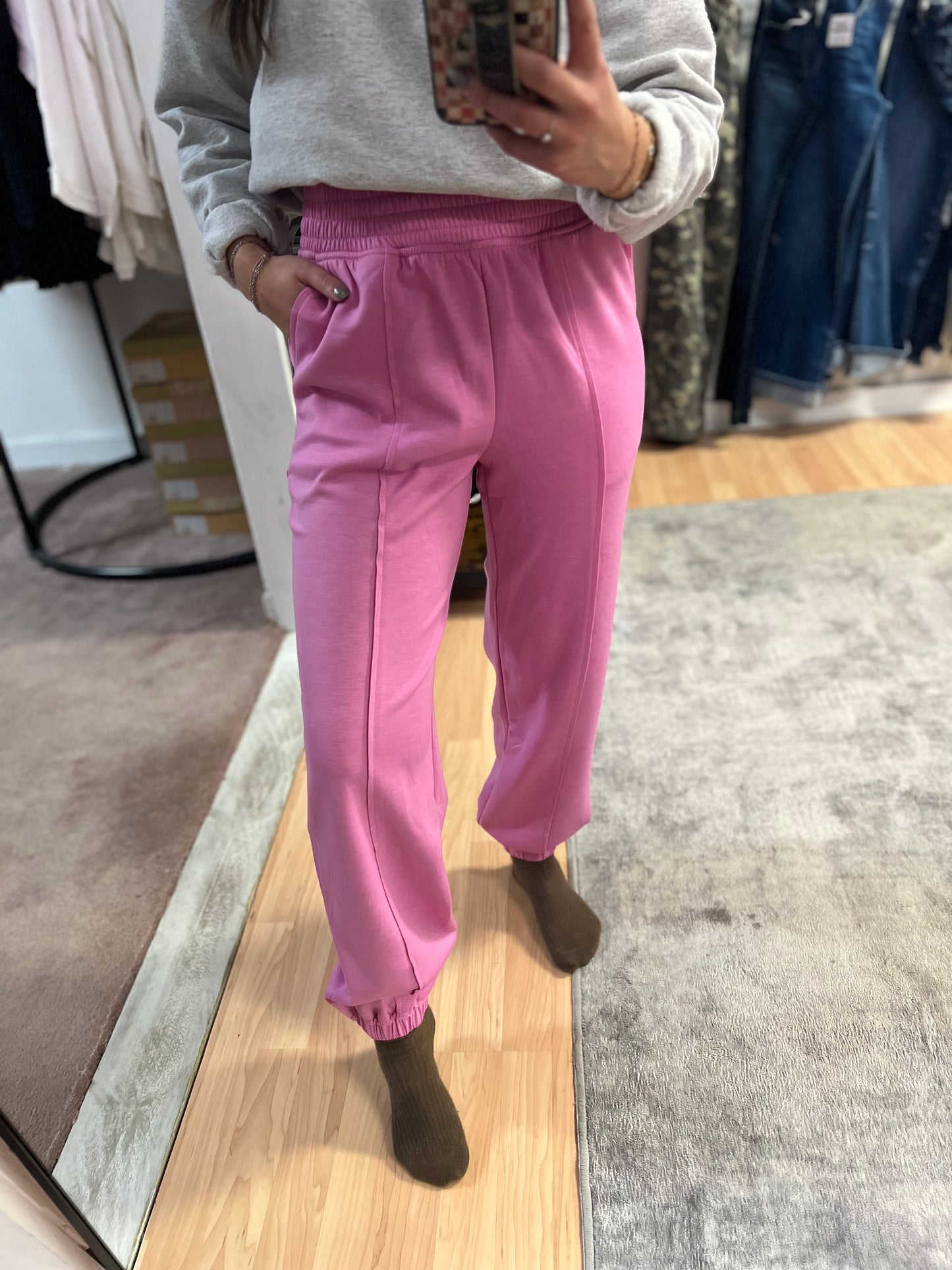 *DOORBUSTER* Scuba Joggers, Pink